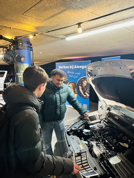 Meer jongeren in de techniek